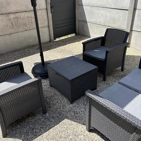 Апартаменты T4 Avec Jardin, Proche Jardin Des Plantes Руан